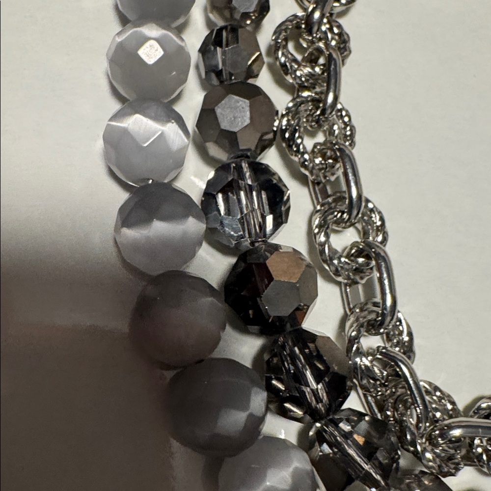 White House Black Market Layered Gray Bead and Chain Bracelet Set (BR1212/4) - Picture 7 of 9